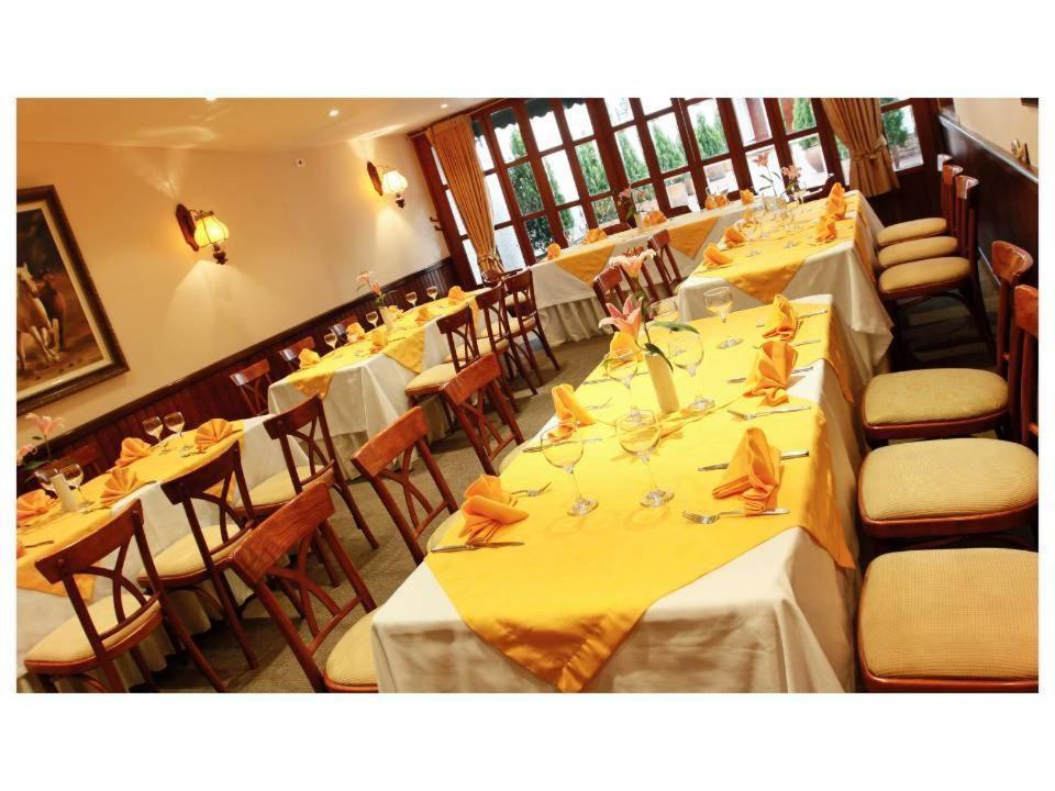 Casona Real Hotel Bogota Bagian luar foto