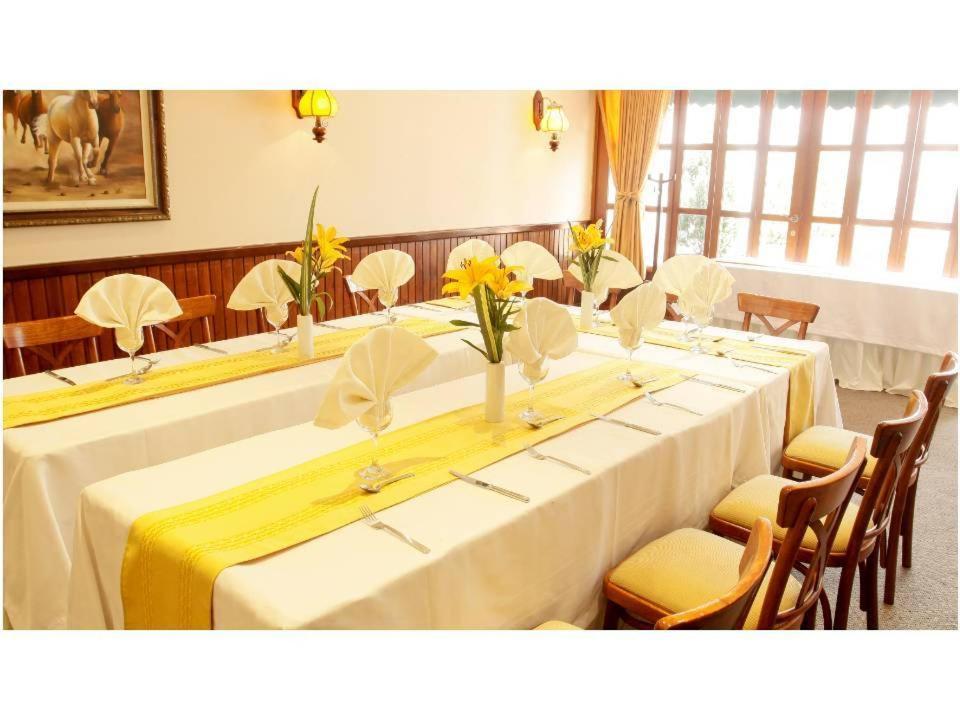 Casona Real Hotel Bogota Bagian luar foto